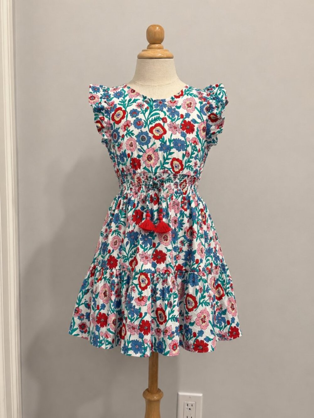 Girls Vineyard Vines Tisbury Floral Smocked Waist Dress Tassel Tie Size Large 14